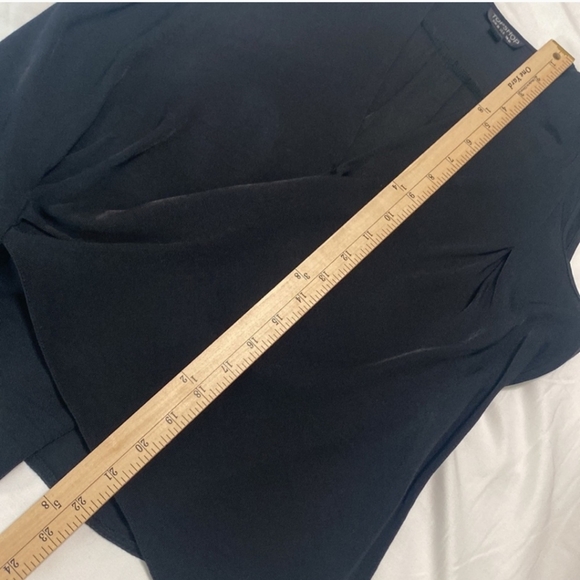 Topshop Black Sleeveless V Neck Crisscross Flowy Top Women Size 6 - Picture 8 of 9